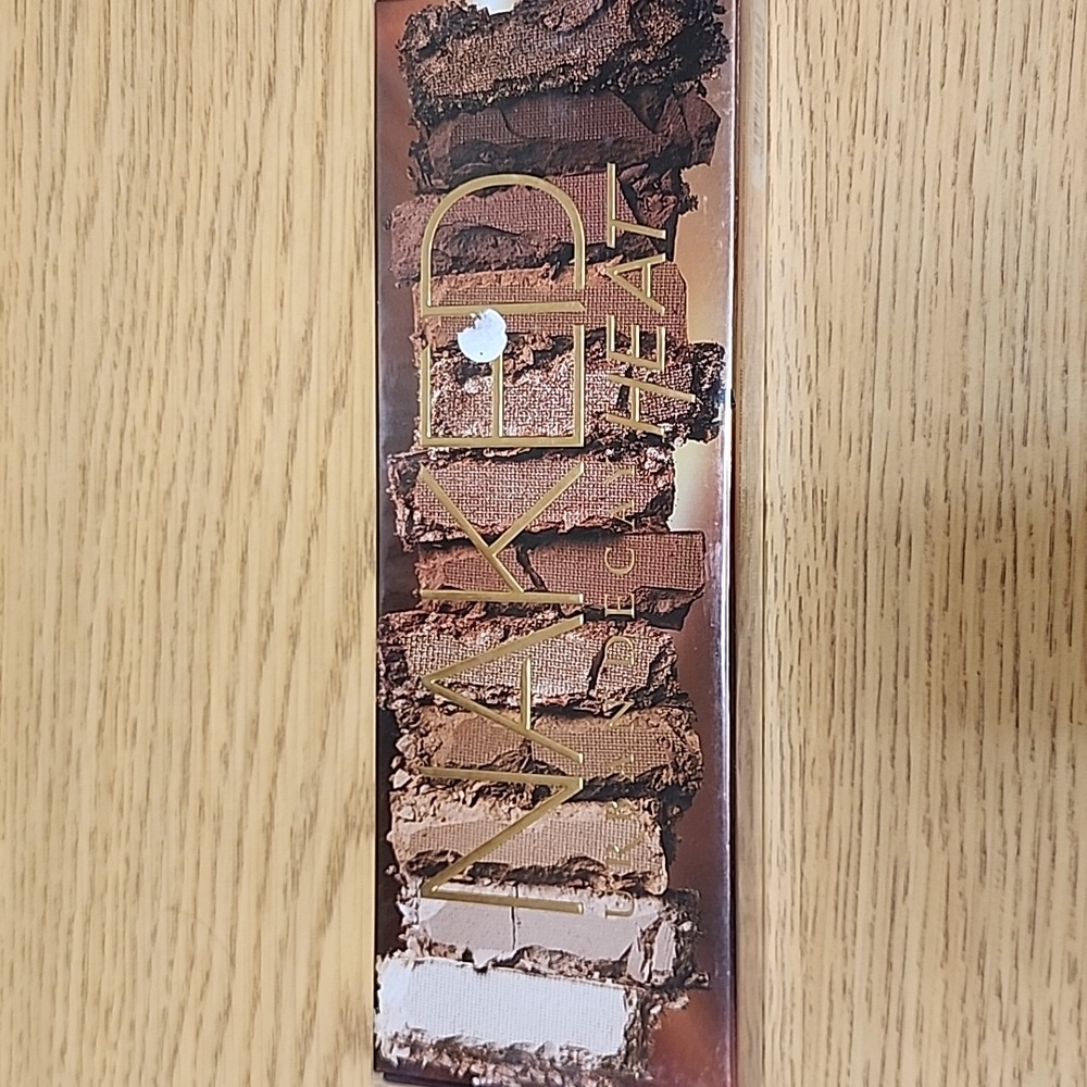 Urban Decay Heat Eyeshadow Palette